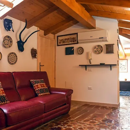 Holiday home Loft Da Teresa E Gio *